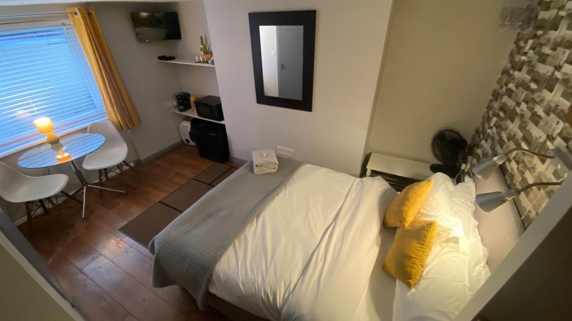 เอท ไบรตัน อพาร์ตเมนต์ Aparthotel Brighton ภายนอก รูปภาพ